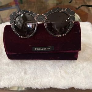 Dolce & gabbanna Sunglasses